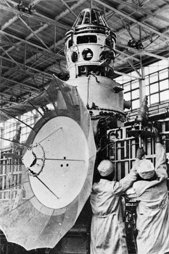 nave-sovietica-queda-na-terra-1.jpg