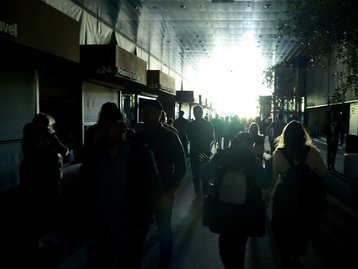 O que é vibração atmosférica induzida? Entenda a possível causa do apagão na Europa