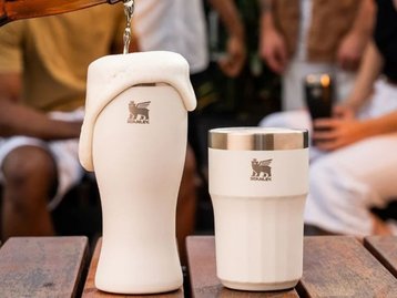Compre seu copo Stanley com até 27% de desconto no site oficial da marca