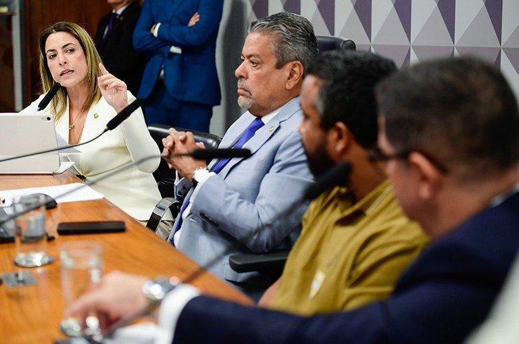 senadora-voz-de-prisao-cpi-das-bets.jpeg