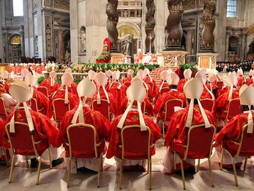 Conclave: Vaticano recorre a tecnologias para evitar vazamentos na eleição do novo papa