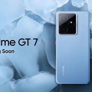 Imagem de Realme GT 7 deve ter bateria de 7.000 mAh e tela OLED de 144Hz