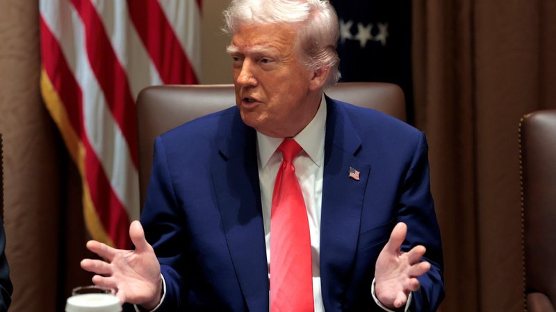 Bill Gates critica Elon Musk e Donald Trump