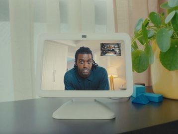 Alexa com tela: dispositivos Echo Show 5 e Echo Show 8 com até 25% de desconto