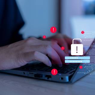 Imagem de Hackers usam extensões maliciosas para vazar dados de chats com IA