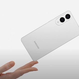 Imagem de Fim do Galaxy Plus? Ultrafino Samsung Galaxy S26 Edge pode substituir modelo
