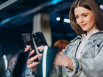 Smartphones ficaram 88% mais caros em um ano no Brasil. O que explica o aumento?