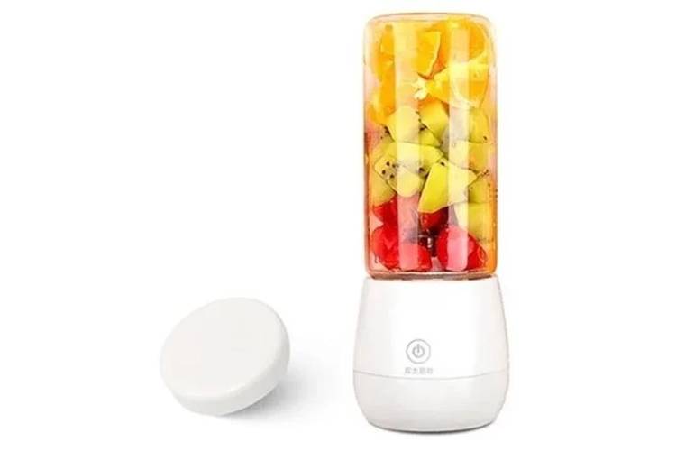 Mini-Liquidificador-Portatil-Lelong-LE-782-960x640.jpg