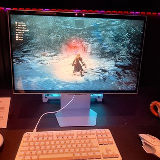 Imagem de Odyssey G8, G9 e 3D: Samsung lança três novos monitores no Brasil com desconto R$ 500