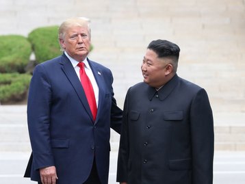 Domo de Ouro dos EUA cria risco de 'guerra nuclear espacial', diz Coreia do Norte