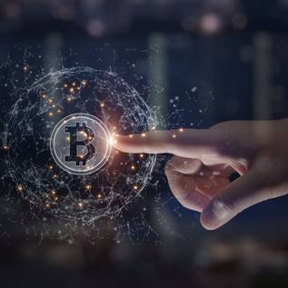 Imagem de Alta do bitcoin: brasileiros sacam mais de R$ 10 milhões em fundos de criptomoedas