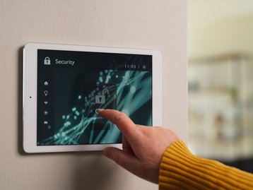 Para que serve e por que é importante ter um monitor de casa inteligente?