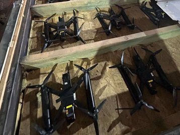 Teia de Aranha: a ousada estratégia militar ucraniana que destruiu bombardeiros russos com drones