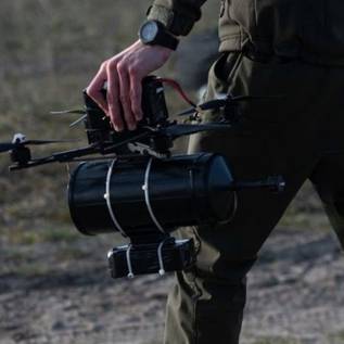 Imagem de Drones de fibra óptica: um equipamento com fios que muda o cenário de guerras modernas