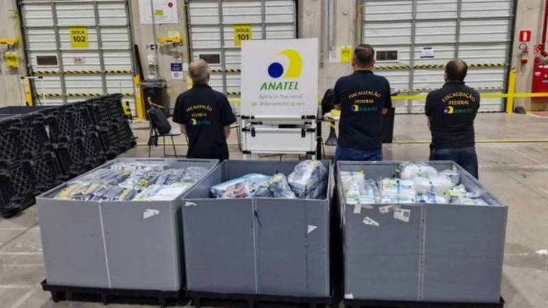 Anatel apreende 3,3 mil itens irregulares de Amazon, Mercado Livre e Shopee