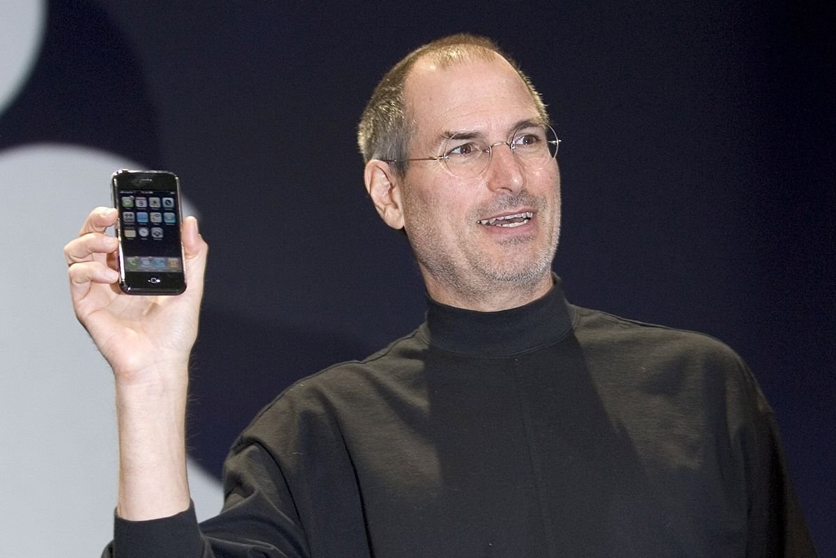 iPhone: curiosidades, recordes e modelos que mais se destacam iPhone: curiosidades, recordes e modelos que mais se destacam