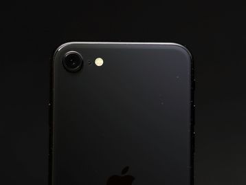 Apple é ultrapassada por Realme no Brasil e chinesas impulsionam mercado no primeiro semestre de 2025