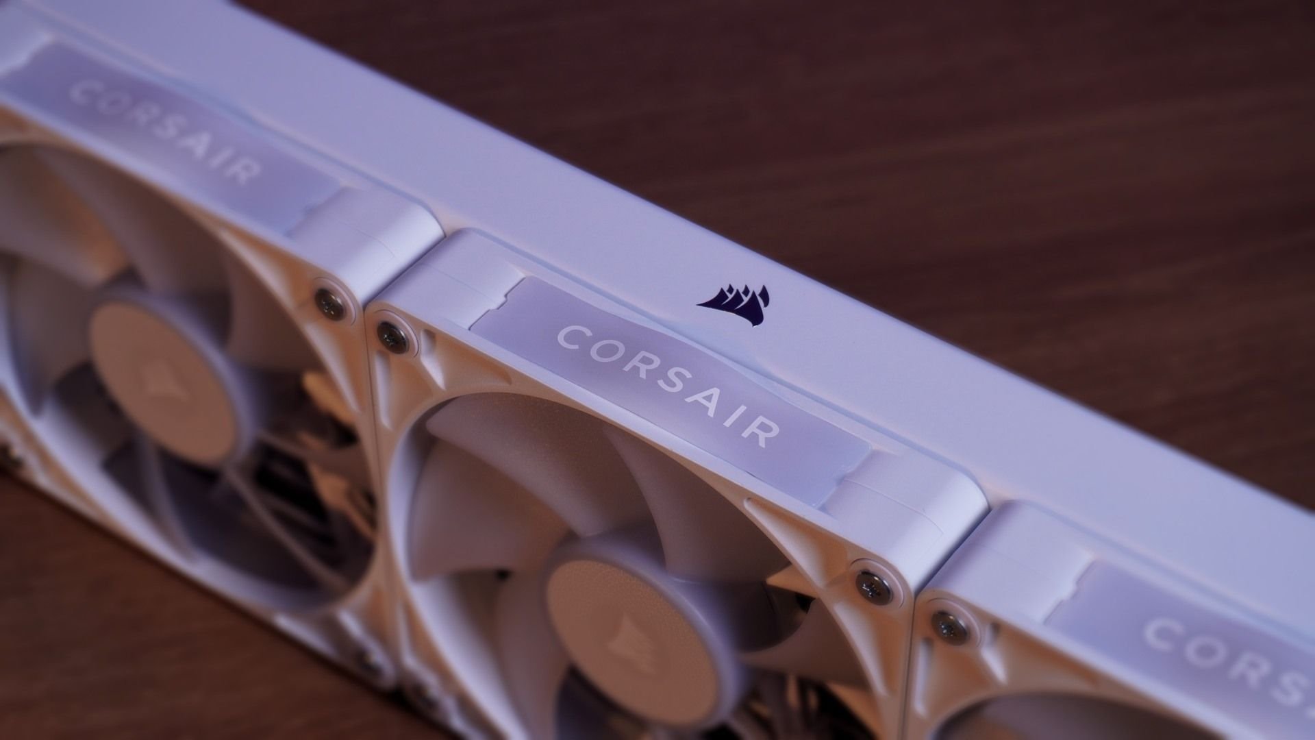 Water cooler Corsair iCUE LINK TITAN 360 RX RGB