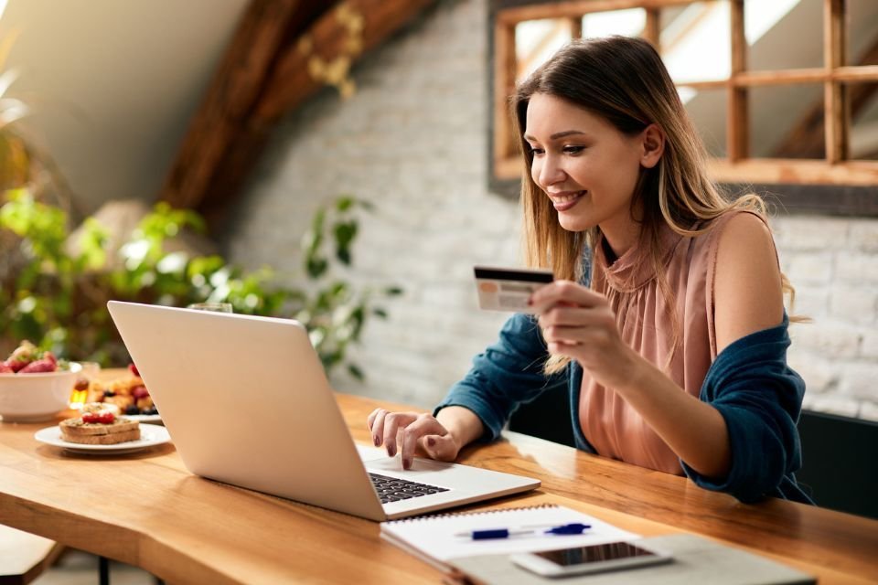 Pay Day no Magalu: até 80% OFF e frete grátis em TVs, notebooks, smartphones e mais Pay Day no Magalu: até 80% OFF e frete grátis em TVs, notebooks, smartphones e mais