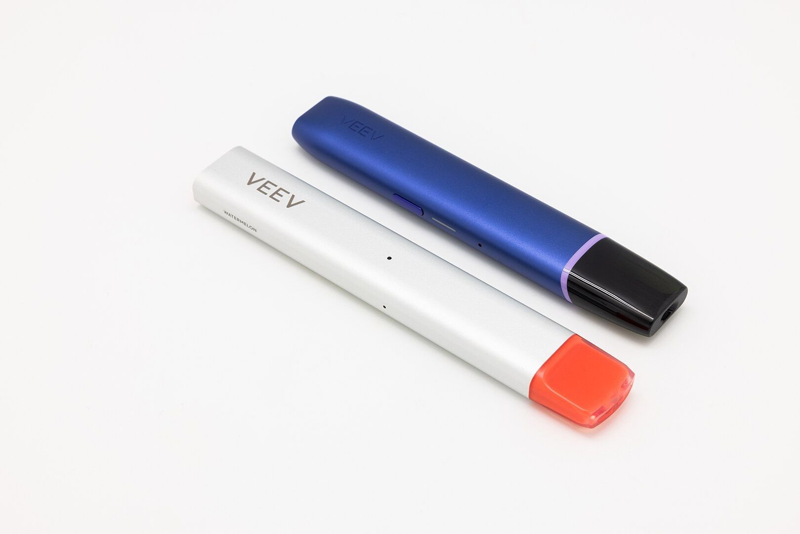 1619px-VEEV_One_and_VEEV_Now.jpg