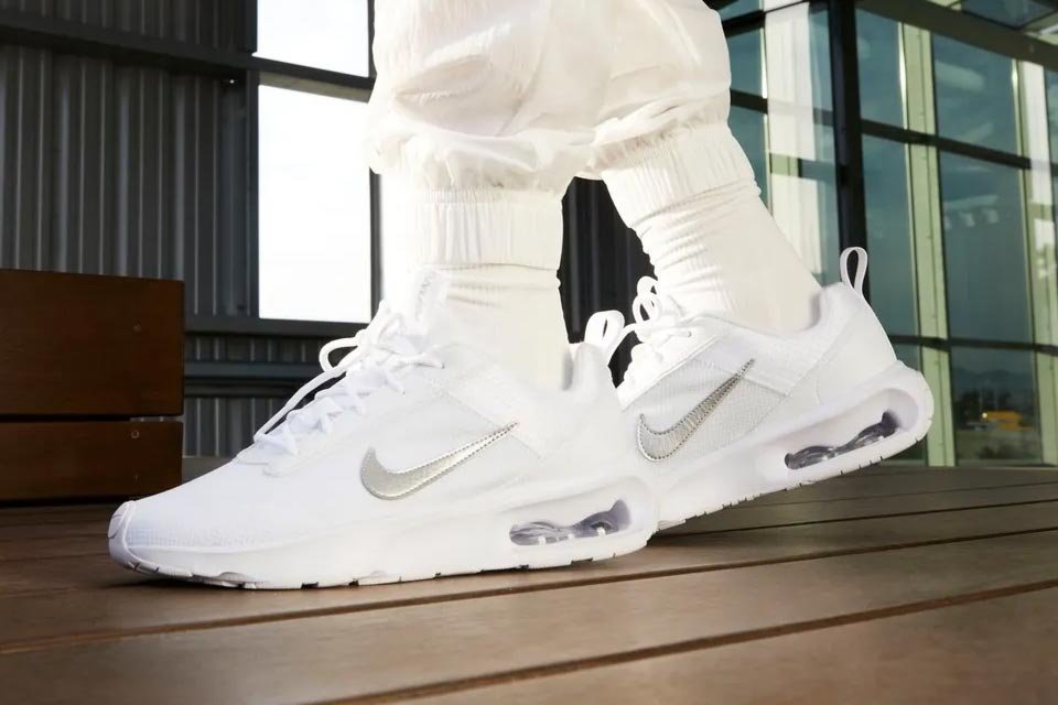 Tenis-Nike-Air-Max-Intrlk-Lite-Feminino-960x640.jpg
