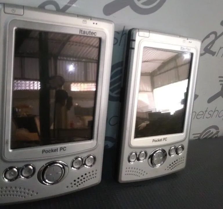Que fim levou a Itautec, famosa fabricante brasileira de PCs e tecnologias bancárias? Especialmente entre as décadas de 1980 e 2000, o mercado nacional de eletrônicos foi povoado por uma série de fabricantes brasileiras que disputavam os mais diferentes segmentos, em especial focadas em dispositivos de menor custo. pocketpc-itautec