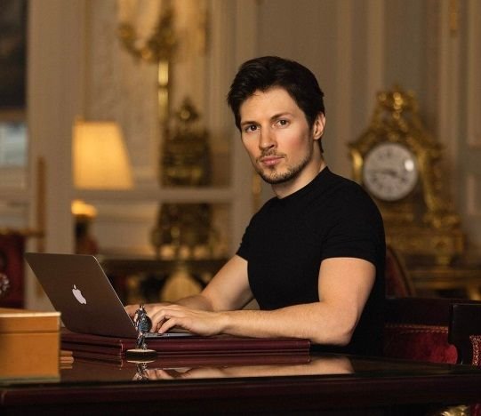 Telegram acusado de ter ligação com serviço de segurança da Rússia; entenda a denúncia O mensageiro Telegram virou novamente centro das atenções por causa de uma polêmica. Desta vez, o aplicativo foi acusado de manter lanços indiretos com um órgão do governo da Rússia. pavel-durov-ceo-telegram