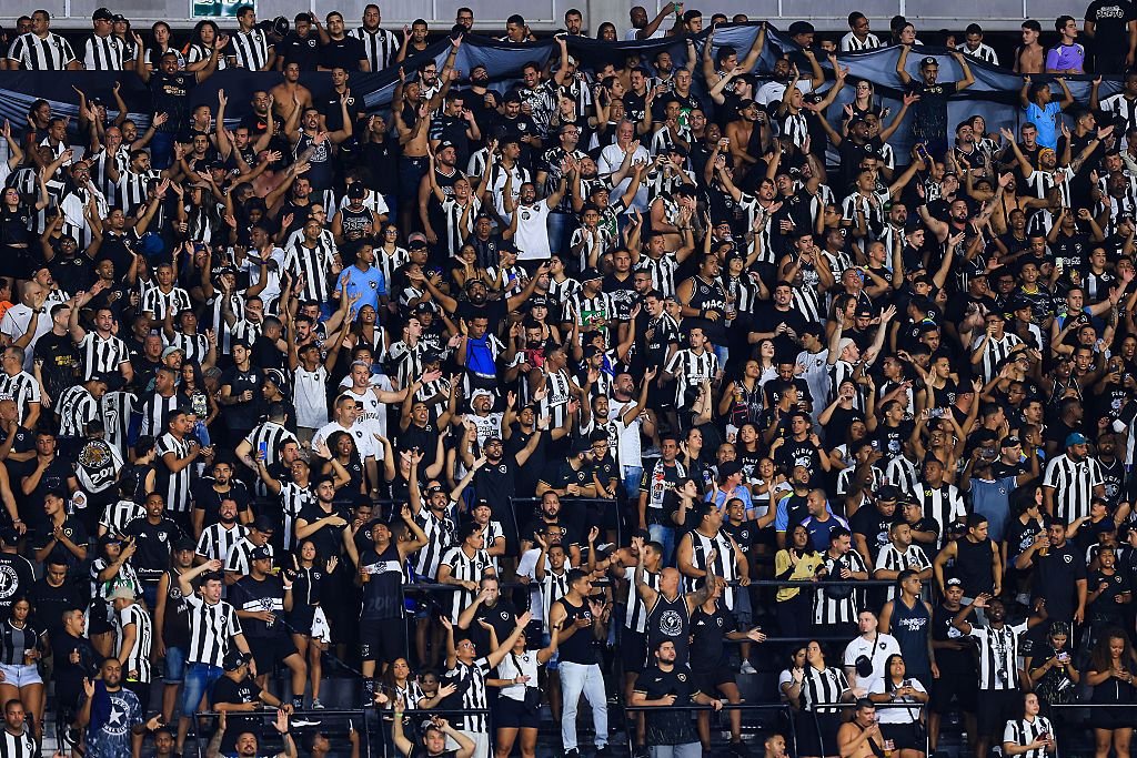 niltonsantos-futebol-botafogo.jpg