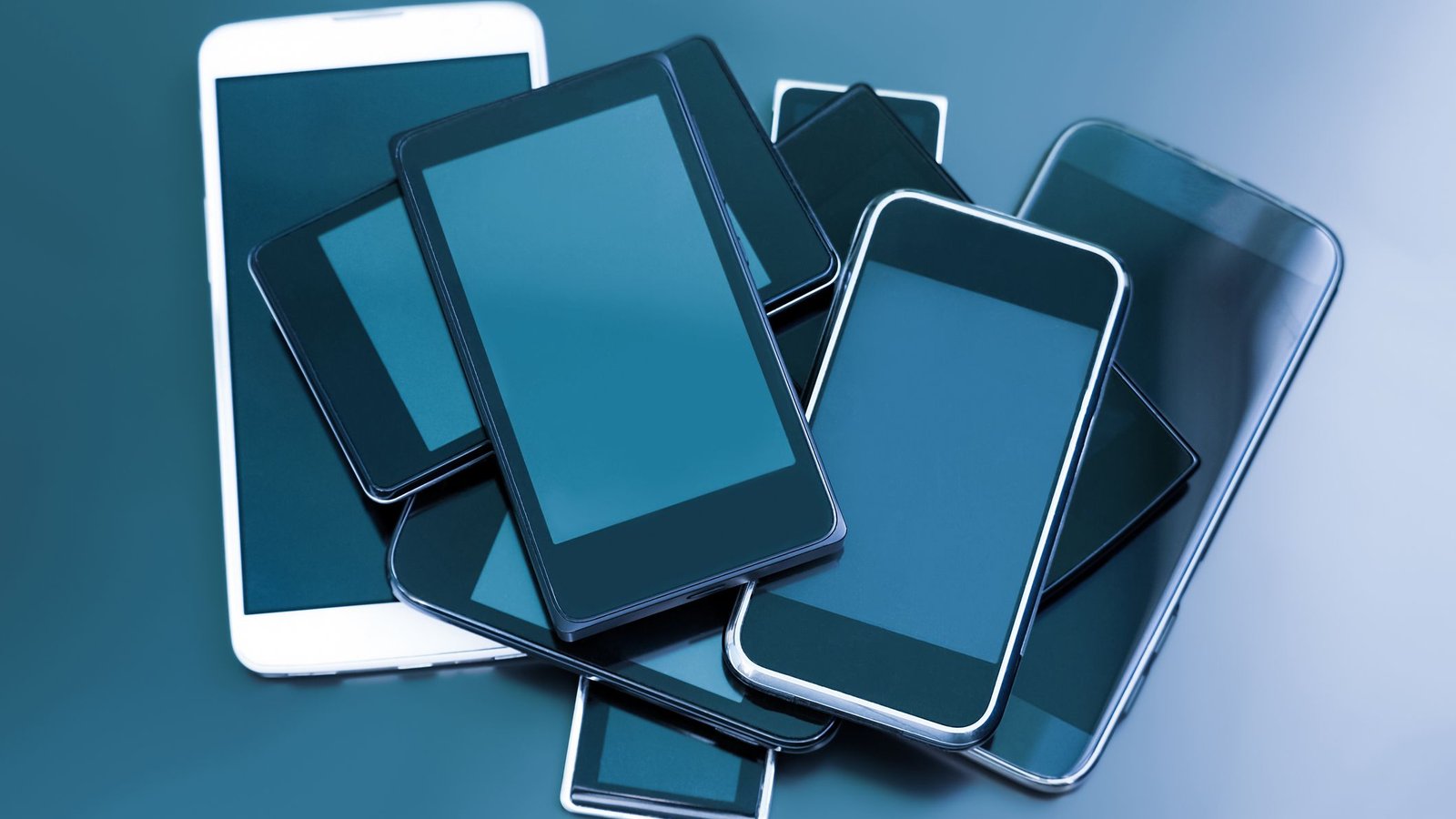 Anatel mantém proibição da venda de celulares não homologados no comércio eletrônico