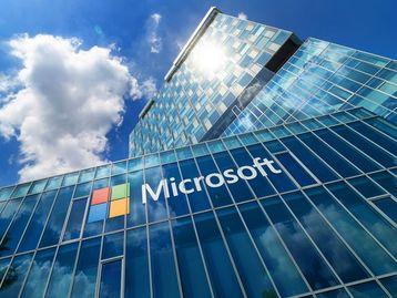 Microsoft demite 9 mil funcionários e divisão Xbox é bastante afetada