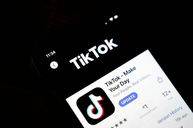 aplicativo-tiktok-aberto-no-celular