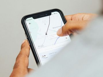Uber quer dar desconto em corridas com mais propagandas