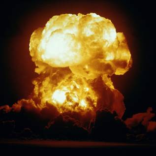 Imagem de Qual é a distância segura para sobreviver a uma explosão nuclear?