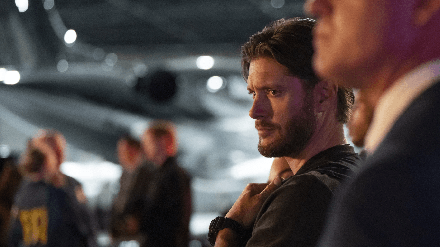 Série Contagem Regressiva traz Jensen Ackles como policial em novo drama policial 2 Jensen Ackles como Mark Meachum em Contagem Regressiva série