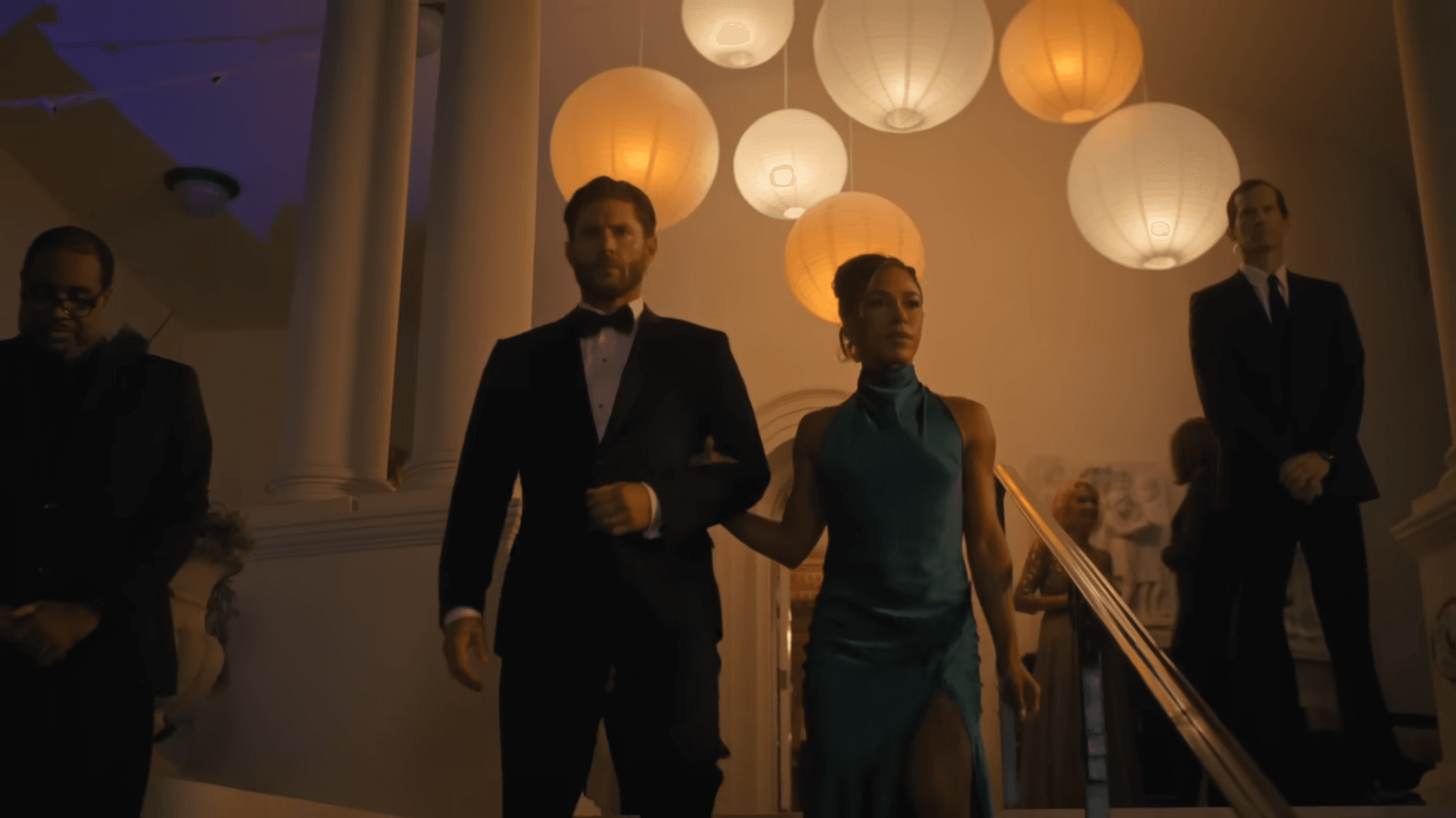 Série Contagem Regressiva traz Jensen Ackles como policial em novo drama policial 4 Cena de ação da série Contagem Regressiva