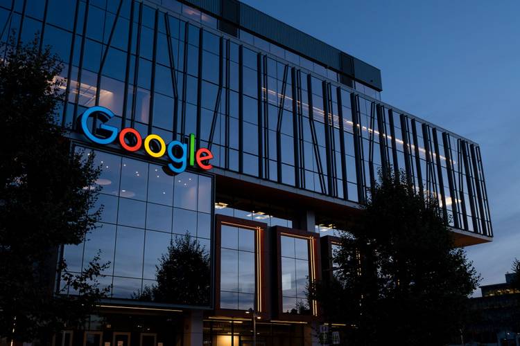 predio-com-logo-do-google