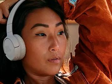 Fones de ouvido mais vendidos da Amazon; confira opções JBL, Apple e mais que fazem sucesso