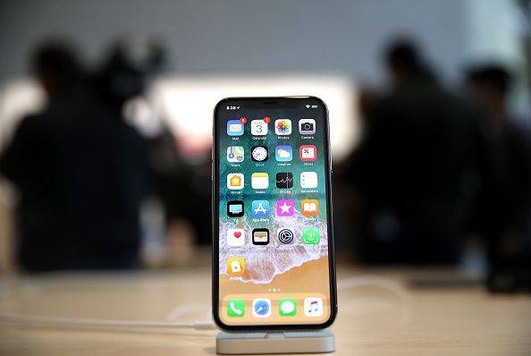 iphone-x-em-exposicao