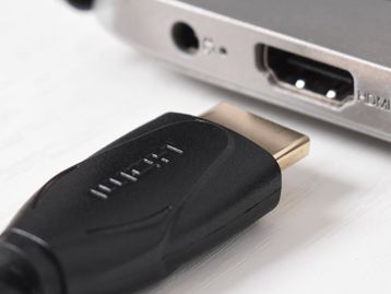 HDMI 2.2: o que muda na nova versão do cabo em comparação com a 2.1?