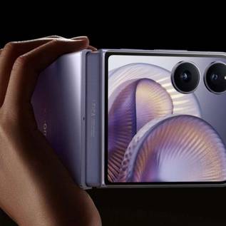 Imagem de Dobrável Xiaomi Mix Flip 2 é lançado com bateria grande e Snapdragon 8 Elite