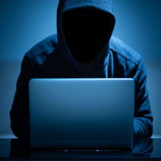 Imagem de WPS Office e DeepSeek são usados como 'iscas' por hackers em novo ataque que rouba dados