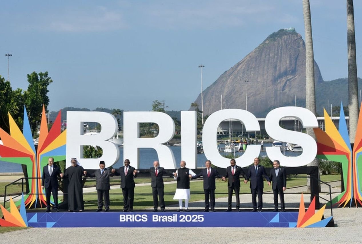 Lula defende uso justo da IA e inclusão digital no BRICS 3 brics-encontro