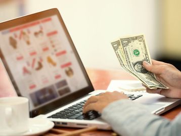 Projeto de lei quer fim do imposto sobre compras internacionais até US$ 50