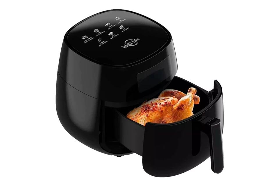 Projetor, robô aspirador, câmera inteligente e outros produtos Idali Life com nota 4.7 e em oferta Combinando funcionalidade e praticidade, a Idali Life é uma marca especializada em produtos voltados para o bem-estar e estilo de vida. Em seu catálogo, a empresa tem uma grande variedade de eletroportáteis, dispositivos vestíveis e acessórios eletrônicos que podem facilitar bastante a rotina do usuário. air-fryer-Digital-Touch-Idali-Life-960x640.jpg