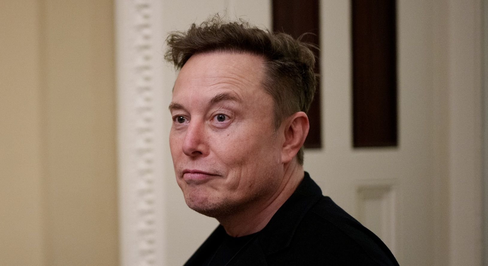Congressistas dos EUA pedem esclarecimentos a Musk sobre discursos antissemitas da IA do X