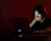 Como e por que utilizar o controle parental para garantir um ambiente online seguro para crianças? 