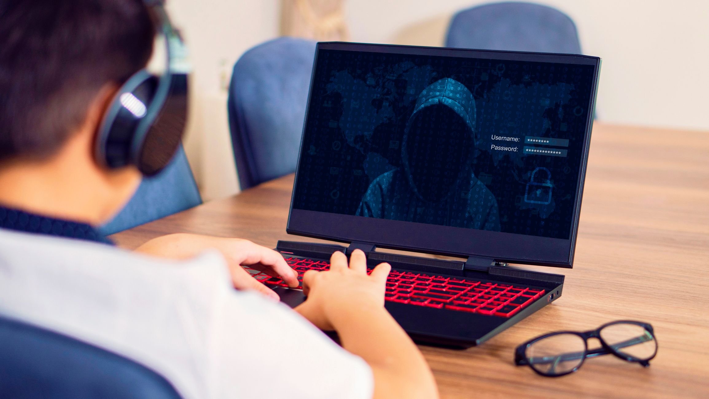 crianca-hacker-infantil