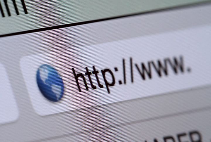 tela-do-computador-com-barra-de-enderecos-do-navegador