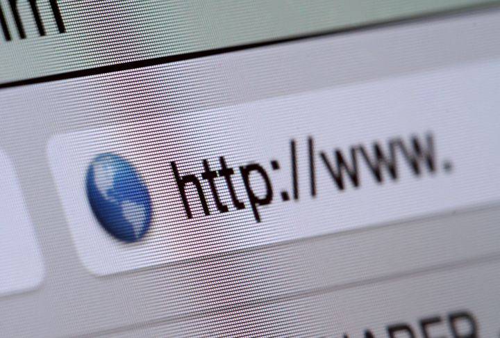 tela-do-computador-com-barra-de-enderecos-do-navegador