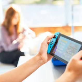Imagem de Oportunidade: Nintendo Switch + Mario Kart 8 Deluxe com 23% OFF na Shopee